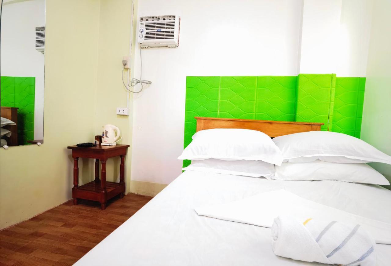 Reddoorz At D128 Lodge Cagayan Valley Тугегарау Екстериор снимка