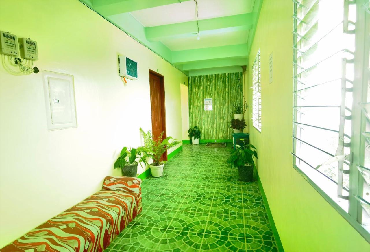 Reddoorz At D128 Lodge Cagayan Valley Тугегарау Екстериор снимка