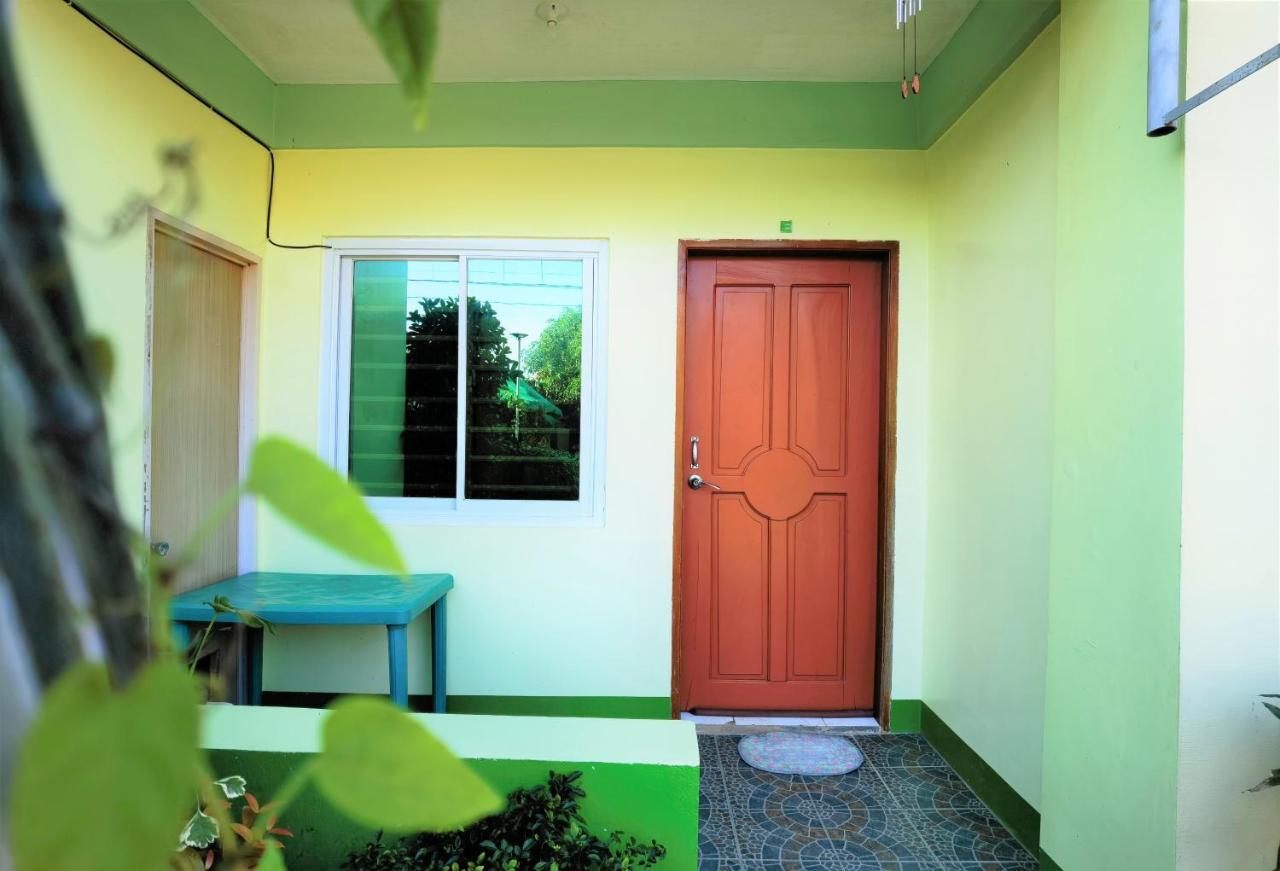 Reddoorz At D128 Lodge Cagayan Valley Тугегарау Екстериор снимка