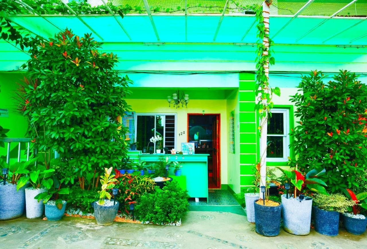 Reddoorz At D128 Lodge Cagayan Valley Тугегарау Екстериор снимка